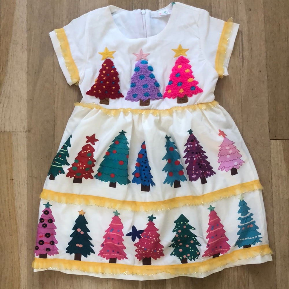 NEWGirls Holiday Dress size 4-5
